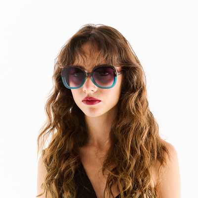 Anna Havana e blue